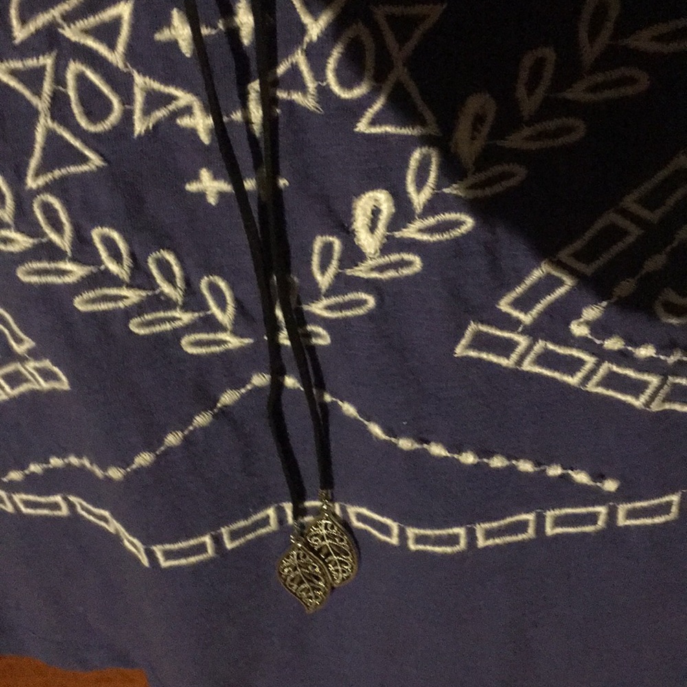 Necklace - Picture 4 of 5